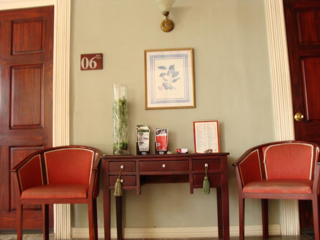 Hotel Либерия Экстерьер фото